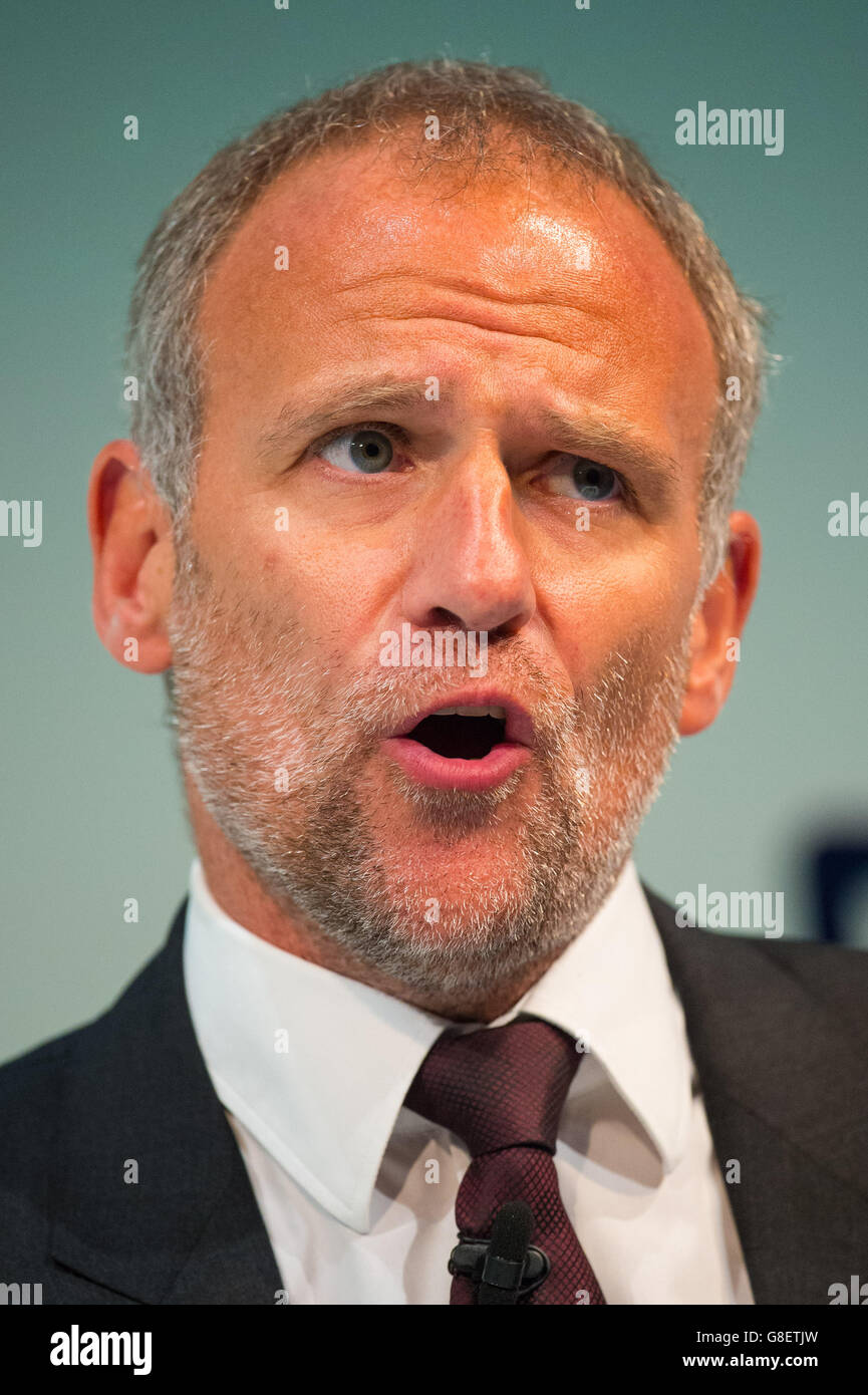 Tesco Group Chief Executive Dave Lewis addresses the annual ...