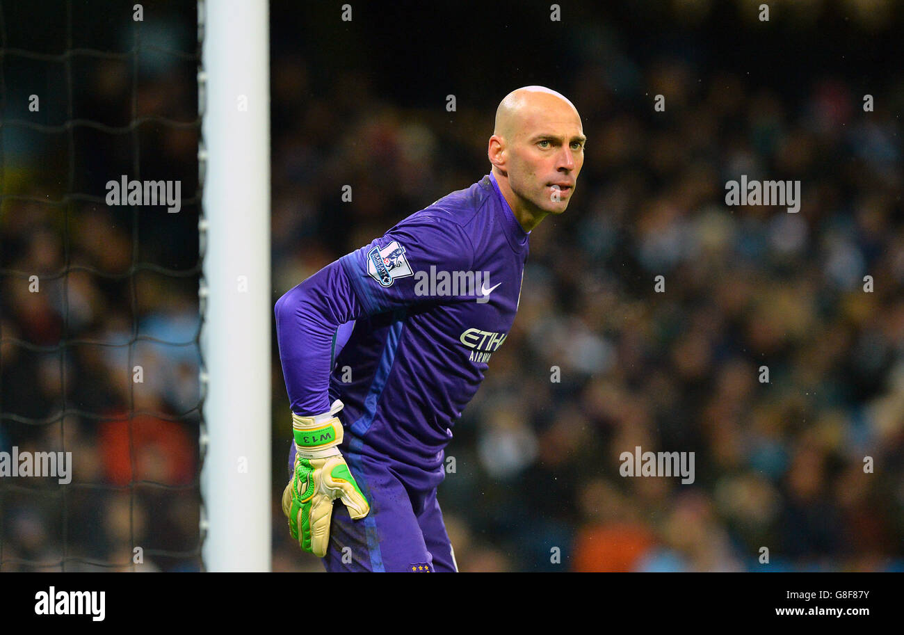 Manchester City goalkeeper Willy Caballero during the Barclays Premier League match at the Etihad Stadium, Manchester. Stock Photo