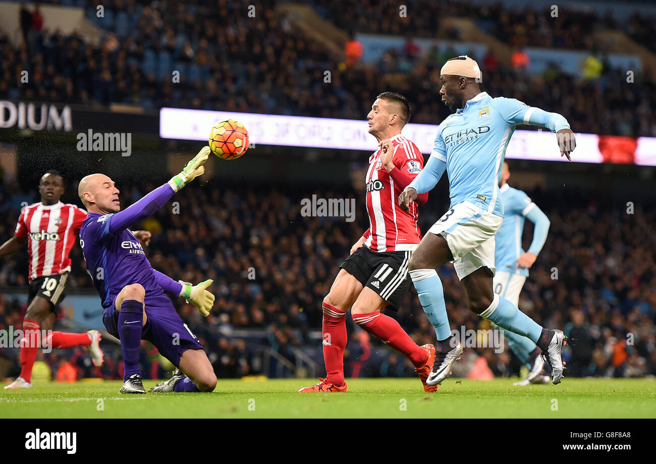 Manchester City v Southampton - Barclays Premier League - Etihad Stadium Stock Photo