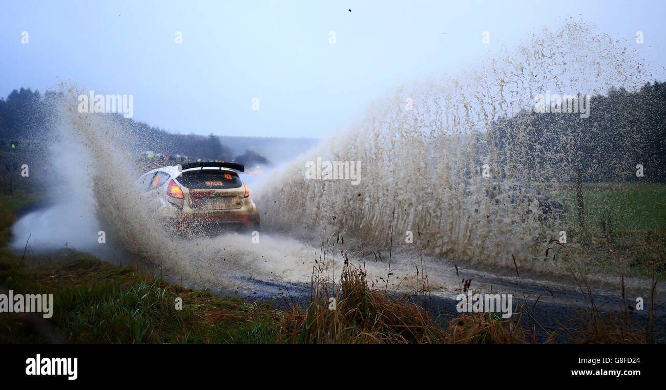 Car 43 driven by (FRA) Eric Camilli, Team Oreca on Brenig, Special Stage 19 during day four of the Wales Rally GB. PRESS ASSOCIATION Photo. Picture date: Sunday November 15, 2015. See PA story AUTO Rally. Photo credit should read: Nigel French/PA Wire. Stock Photo