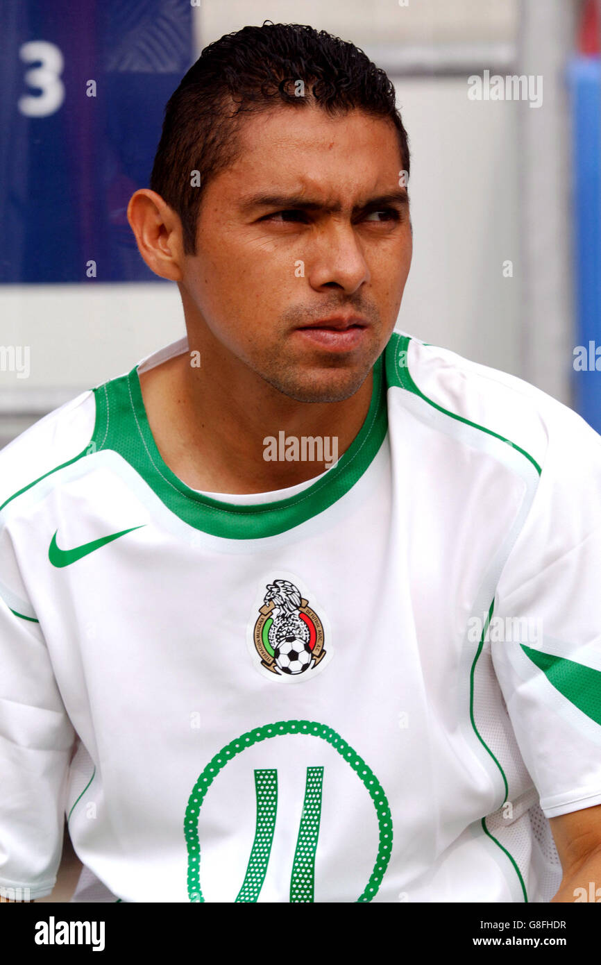 Soccer FIFA Confederations Cup 2005 Group B Japan v Mexico