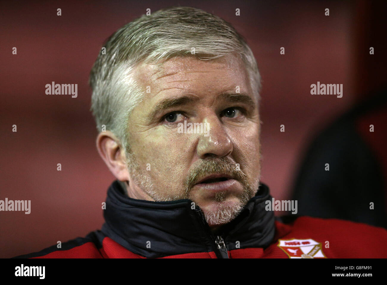 Swindon Town manager Martin Ling during the Sky Bet League One match at the County Ground, Swindon. Stock Photo