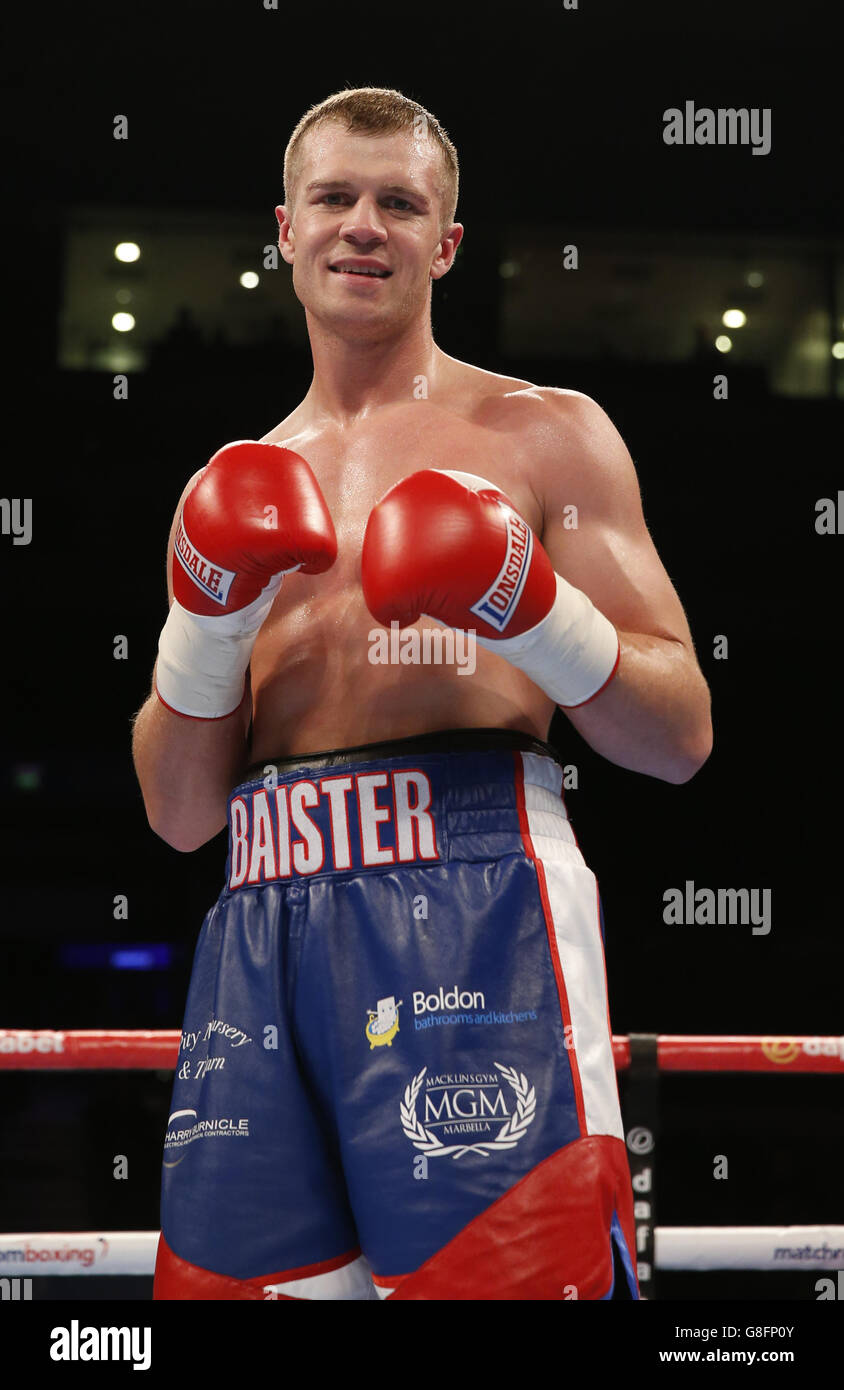 Boxing Liverpool Echo Arena Stock Photo Alamy