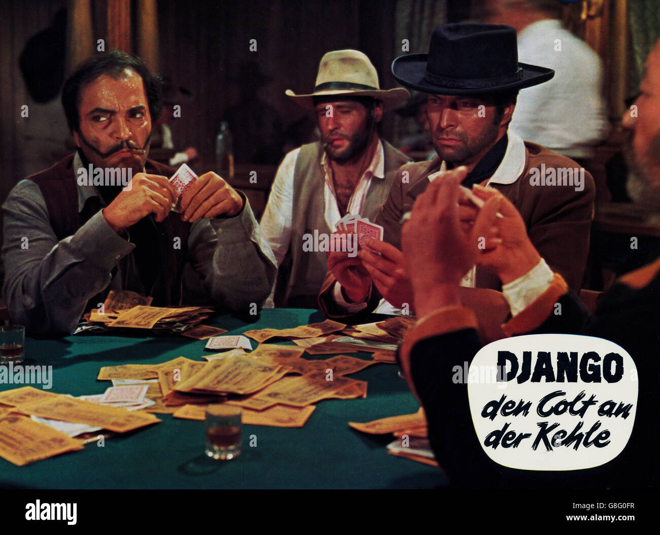 Chiedi perdono a Dio... non a me, aka: Django - Den Colt an der Kehle, Italien 1968, Regie: Vincenzo Musolini, Darsteller: Omero Gargano (links) Stock Photo