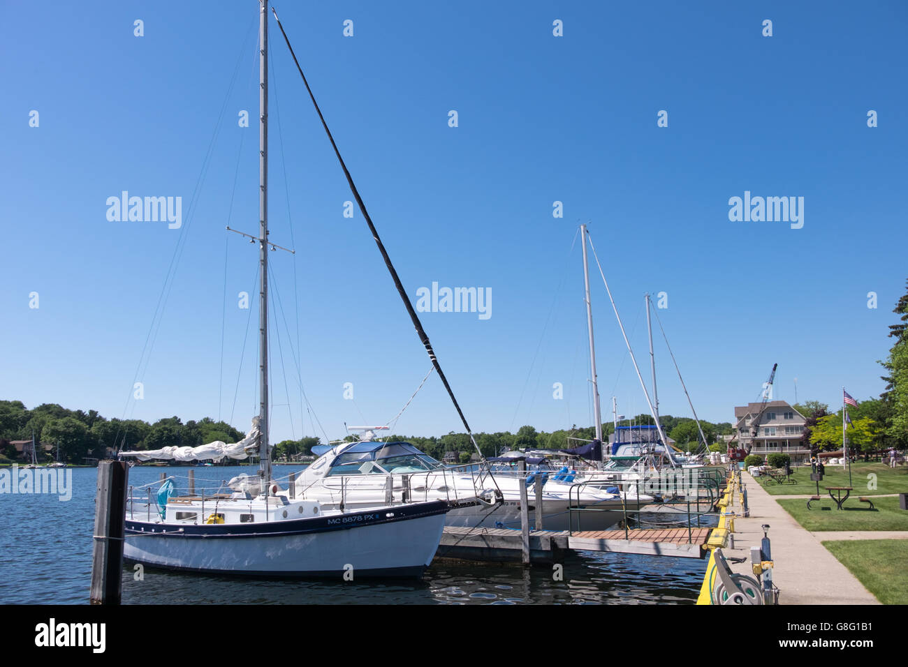 Pentwater pier hires stock photography and images Alamy