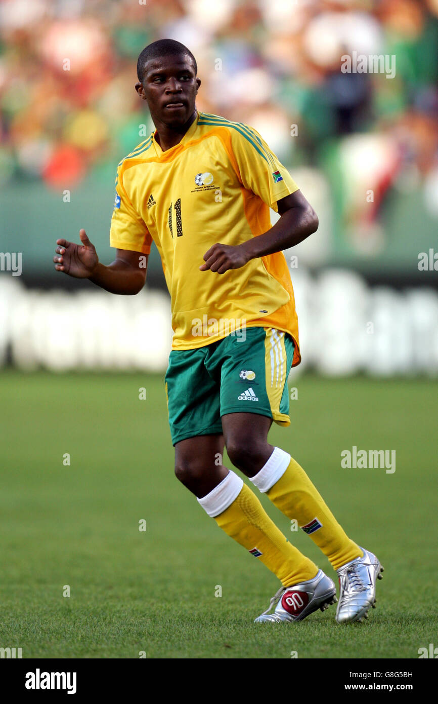 Soccer CONCACAF Gold Cup 2005 Group C South Africa v Mexico The