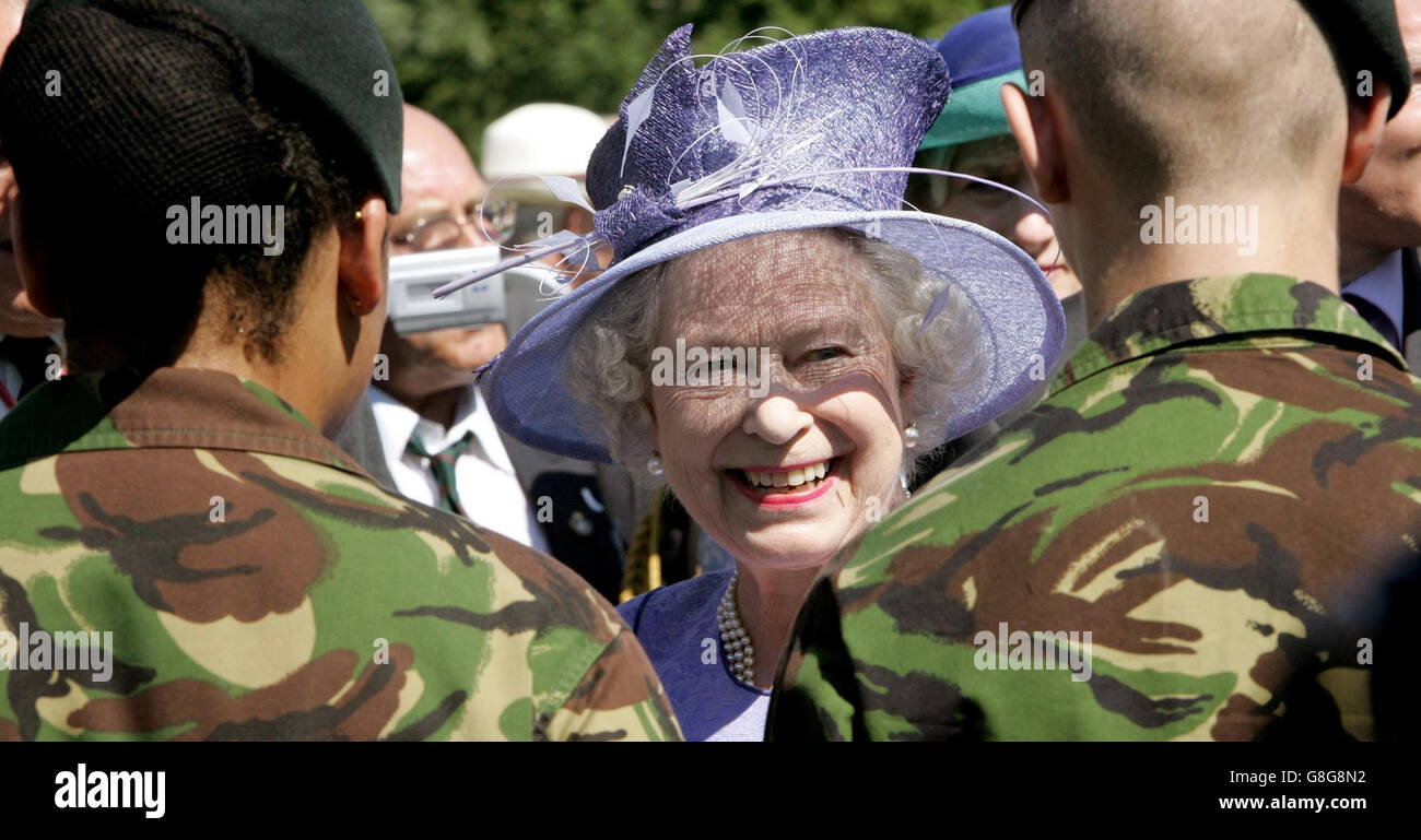Queen Elizabeth II visits the Royal Green Jackets Winchester Stock