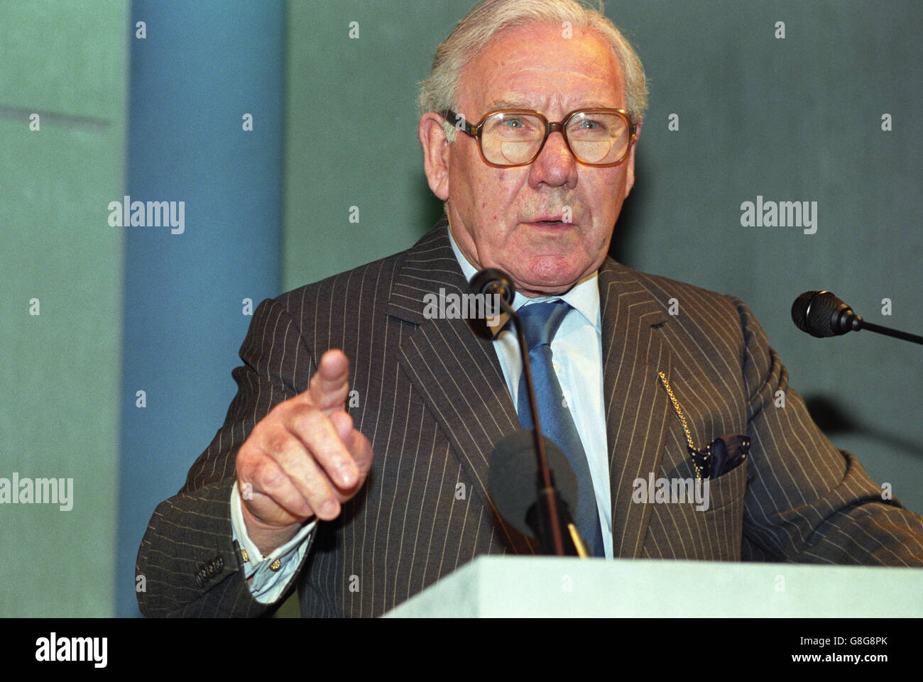 Lord King. British Airways chairman Lord King Stock Photo Alamy
