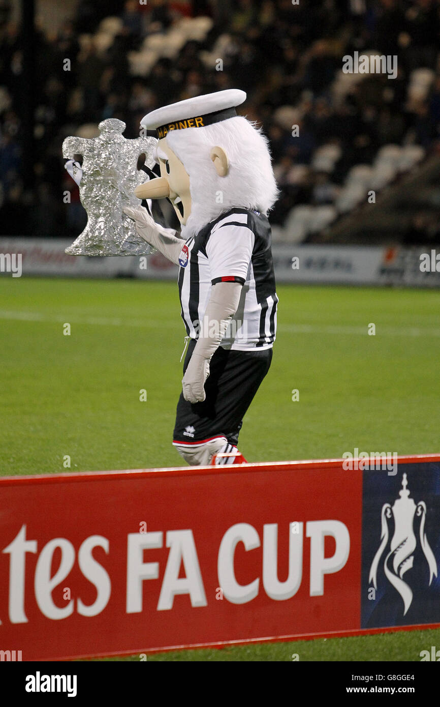 Grimsby town mascot hires stock photography and images Alamy