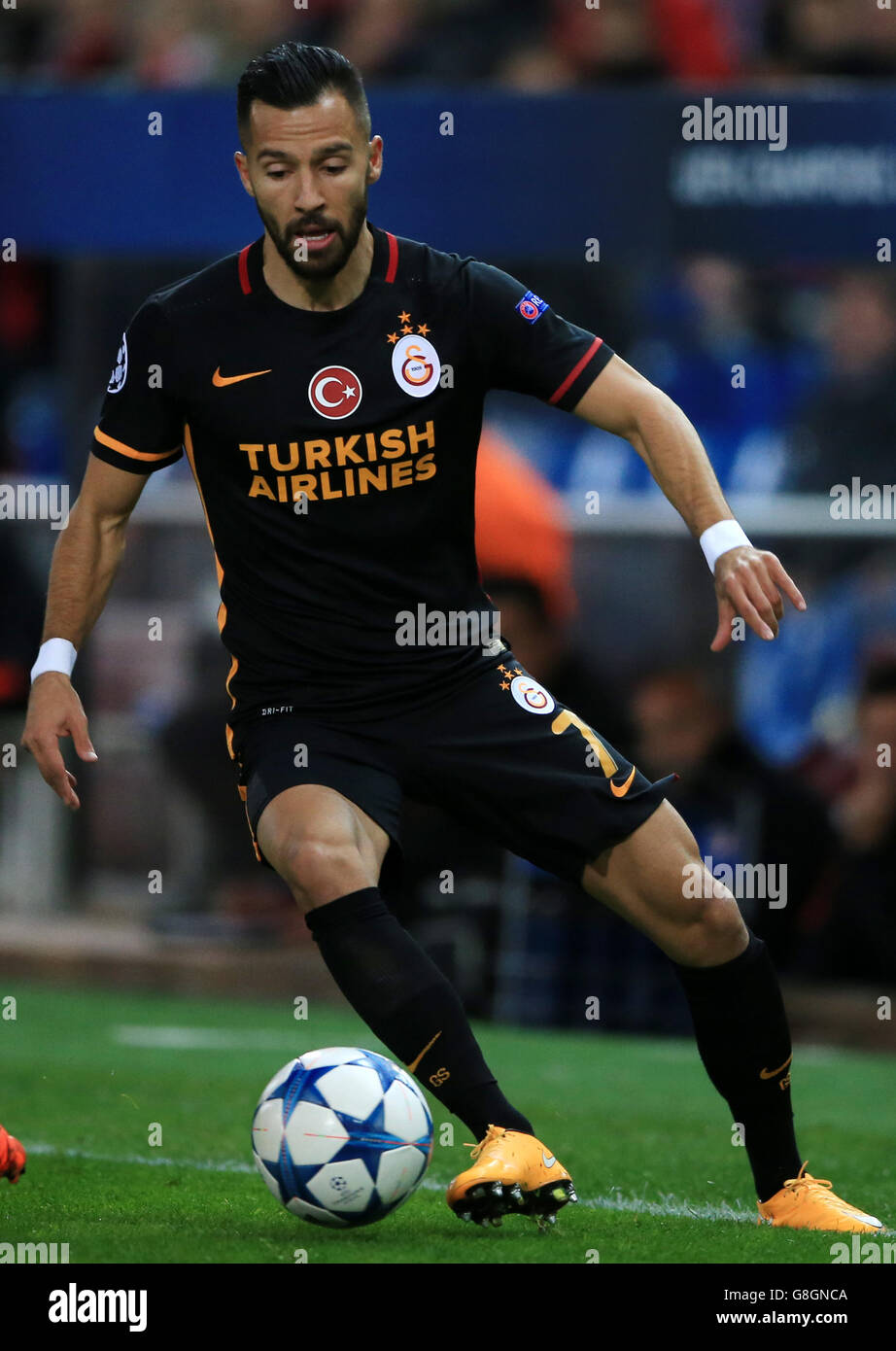 Atletico Madrid v Galatasaray - UEFA Champions League - Group C - Estadio Vicente Calderon. Galatasaray's Yasin Oztekin Stock Photo