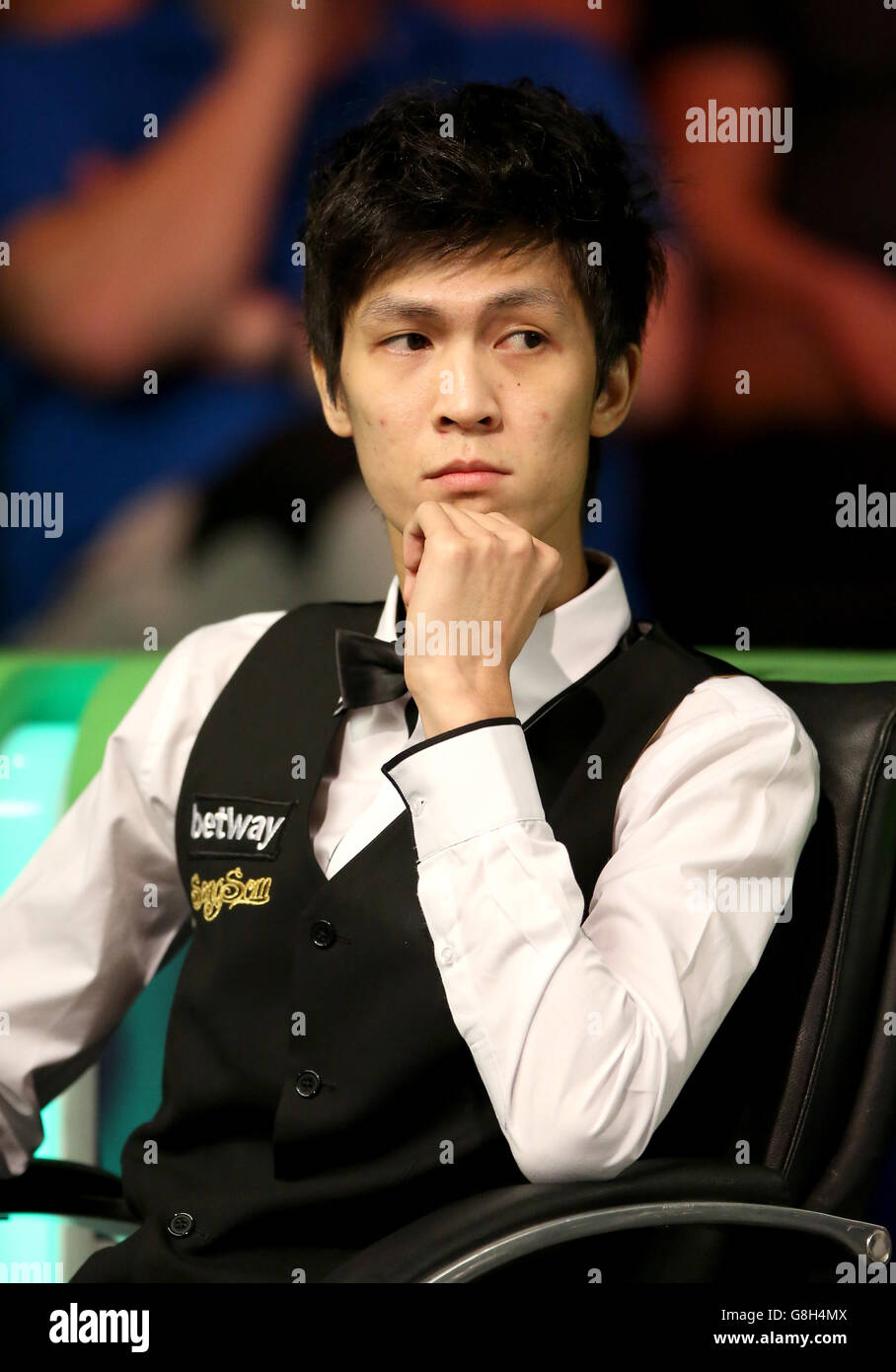 Thepchaiya Un-Nooh during his match against Neil Robertson during day seven of the 2015 Betway UK Snooker Championship at The York Barbican, York. Stock Photo