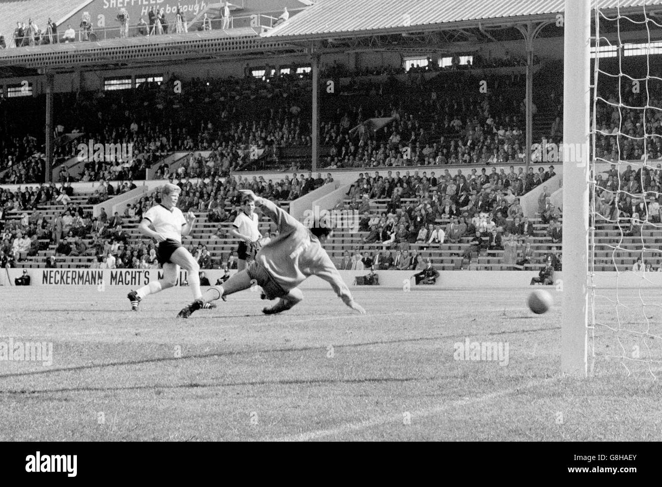 Soccer - World Cup England 1966 - Quarter Final - West Germany v Uruguay - Hillsborough Stock Photo