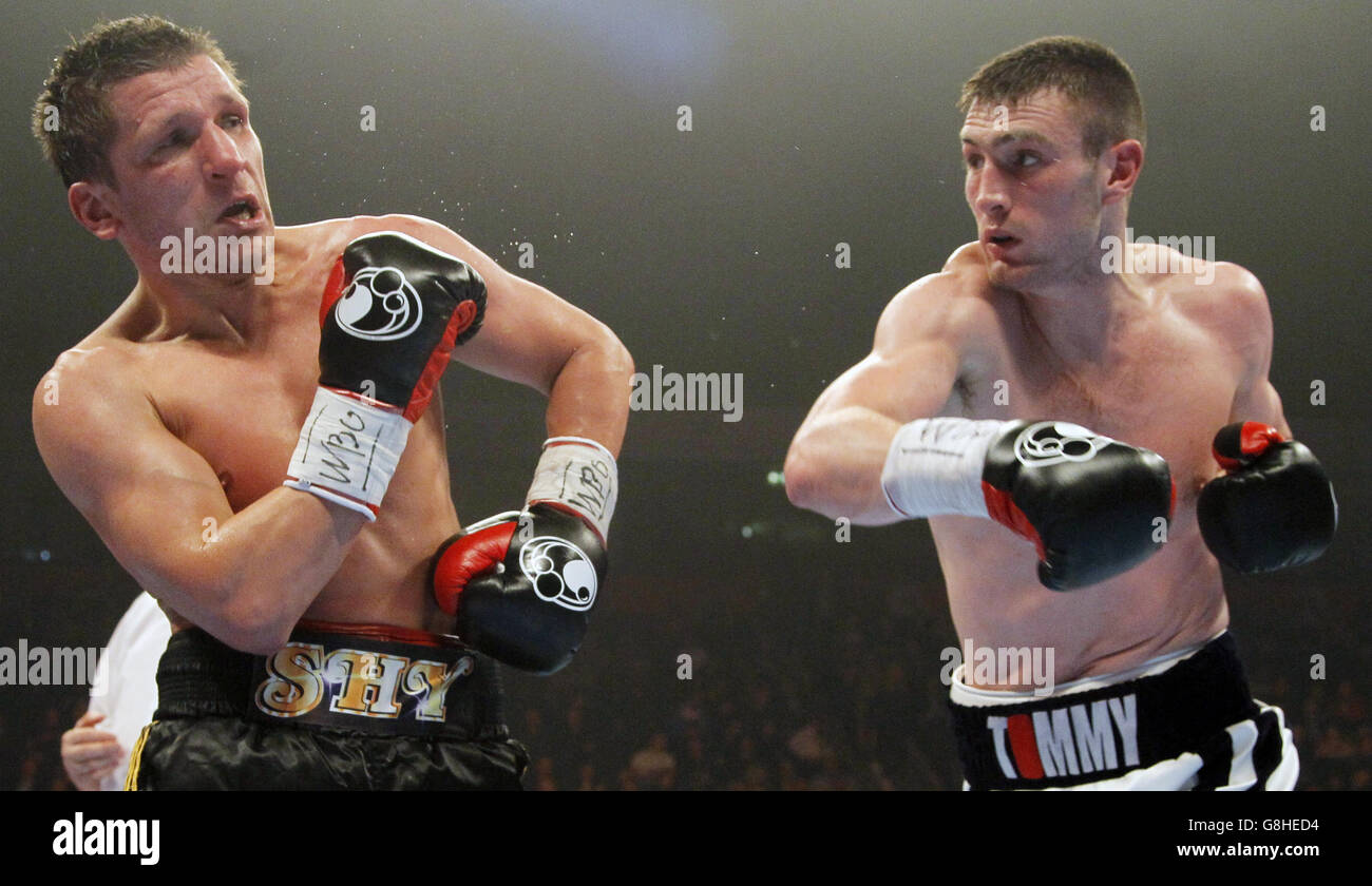 Tommy Langford (right) and Robert Swierzbinski during their WBO ...