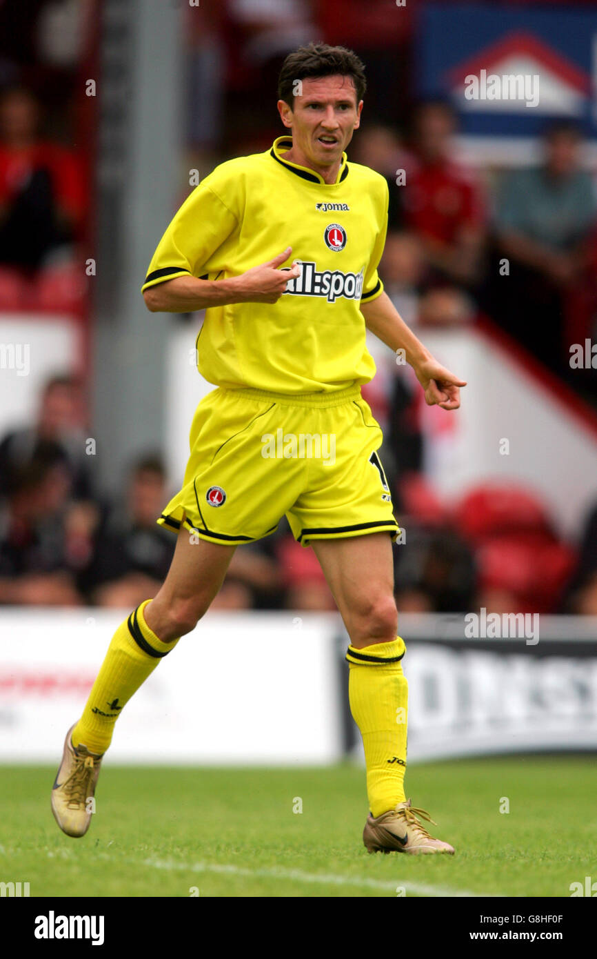 Soccer - Friendly - Brentford v Charlton Athletic - Griffin Park. Alexei Smertin, Charlton Athletic Stock Photo