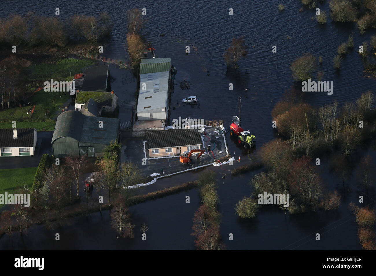 An Arial view of people building flood defences near Athlone Co Westmeath as seen from an Irish Air Corps Helicopter . Stock Photo