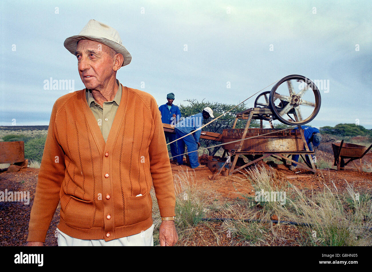 Small diamond mine diggers and Oom Connie, Windsorton, Northern Cape, South Africa. Stock Photo