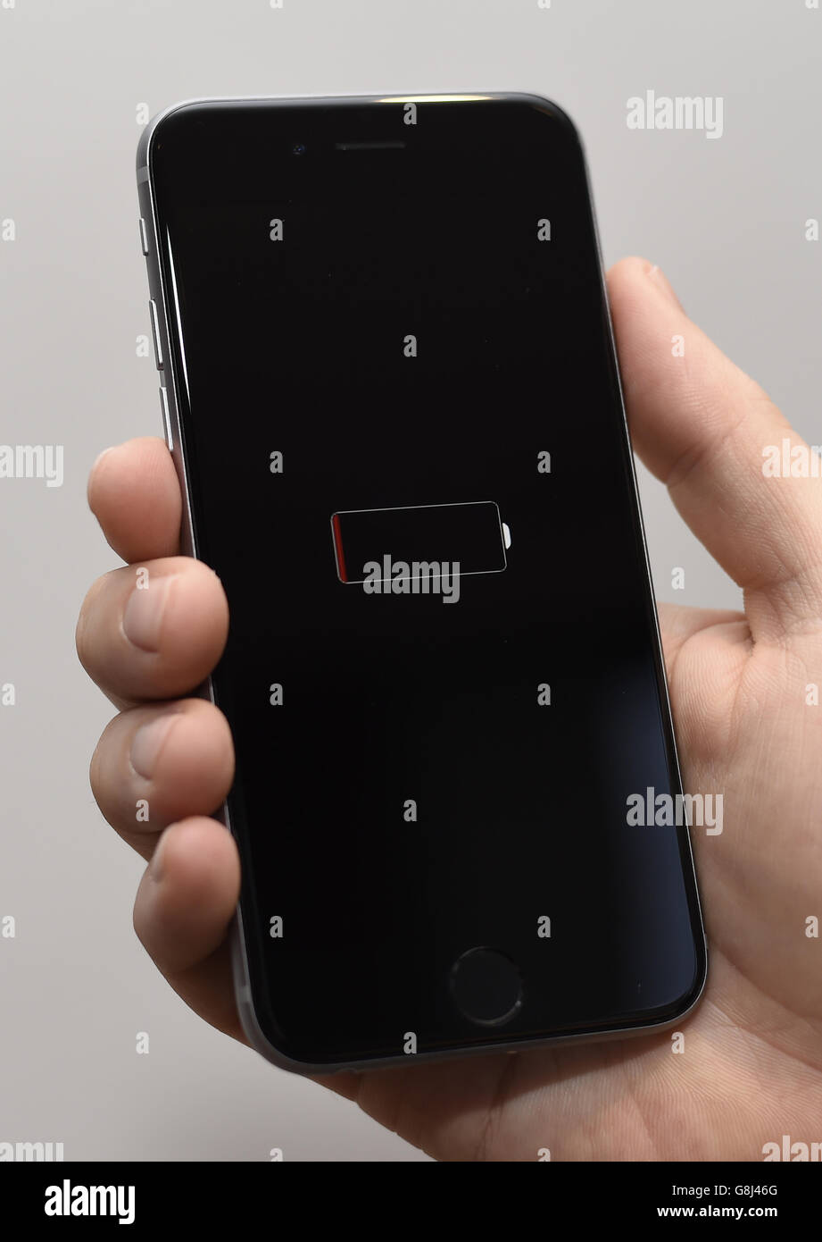 Dead Battery Phone High Resolution Stock Photography and Images Alamy