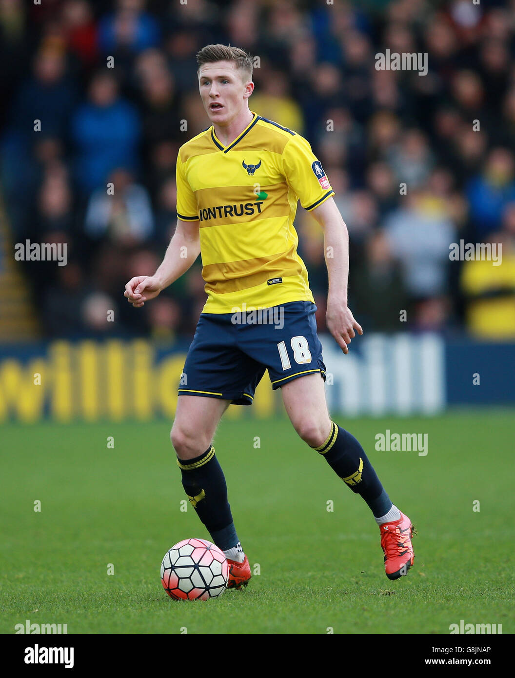 Oxford United's John Lundstram during the Emirates FA Cup, third round match at the Kassam Stadium, Oxford. Stock Photo