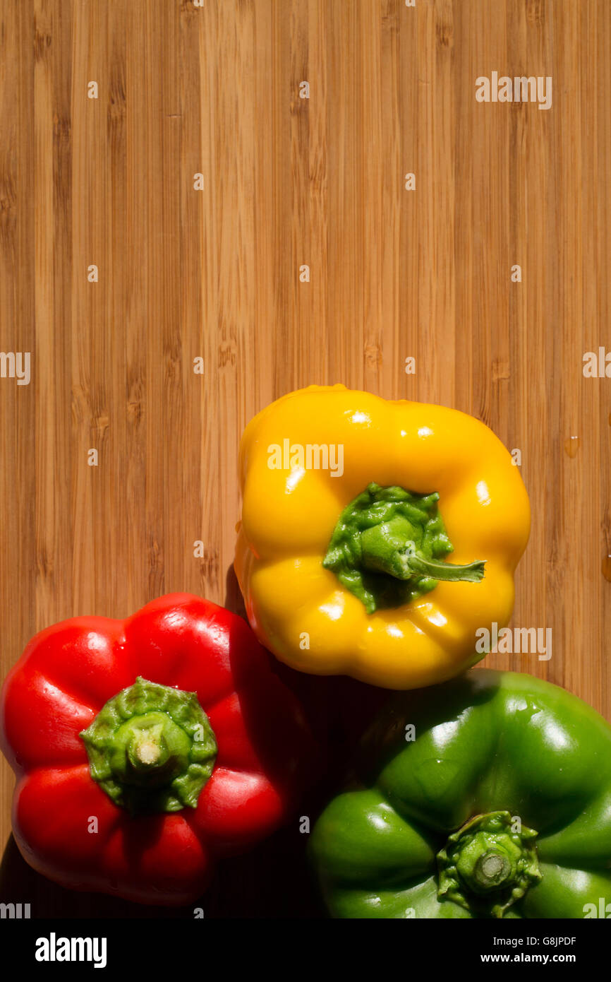 Green , yellow and red bell pepper background Stock Photo - Alamy