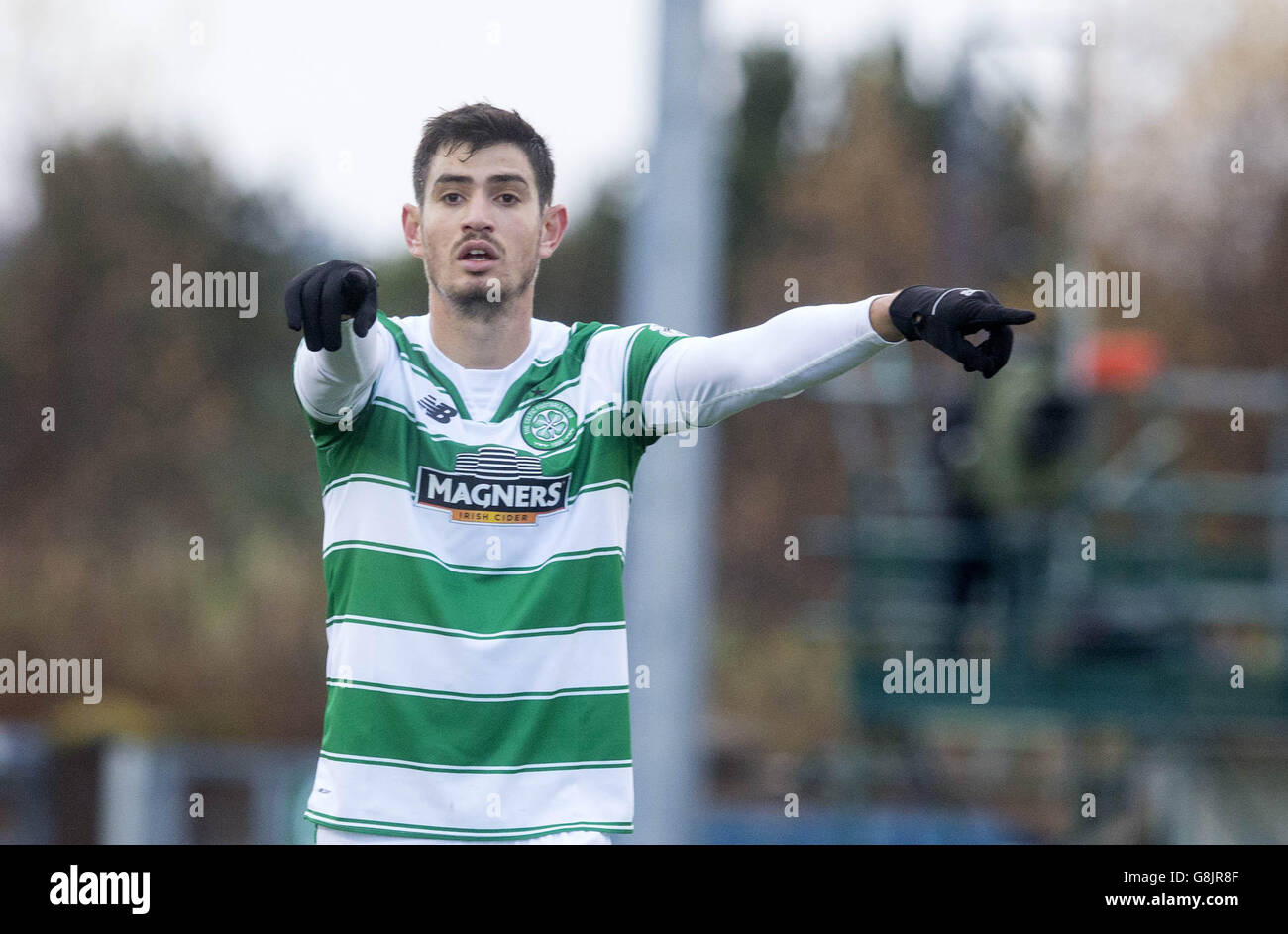 Celtic's Nir Bitton during the Ladbrokes Scottish Premiership at Caledonian Stadium, Inverness. PRESS ASSOCIATION Photo. Picture date: Sunday November 29, 2015. See PA story SOCCER Inverness. Photo credit should read: Jeff Holmes/PA Wire. . Stock Photo