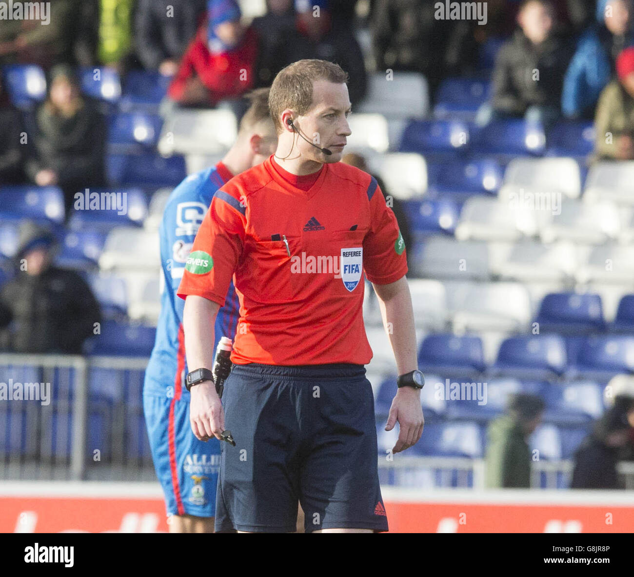 Referee William Collum during the Ladbrokes Scottish Premiership at Caledonian Stadium, Inverness. PRESS ASSOCIATION Photo. Picture date: Sunday November 29, 2015. See PA story SOCCER Inverness. Photo credit should read: Jeff Holmes/PA Wire. . Stock Photo
