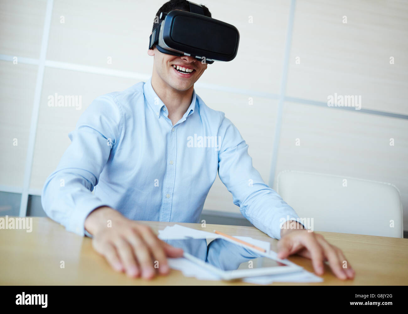 Virtual work hi-res stock photography and images - Alamy