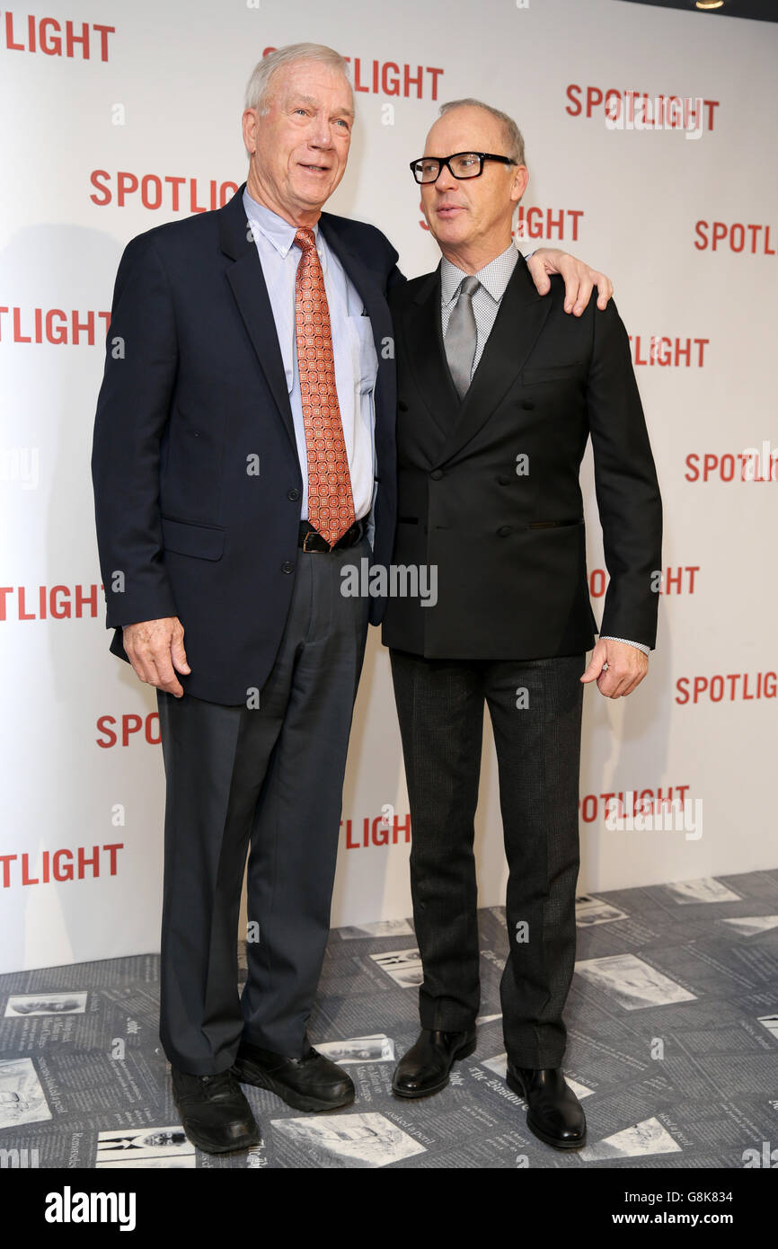 Walter Robinson and Michael Keaton attending the photocall for the UK  premiere of Spotlight, at the Washington Mayfair Hotel, London Stock Photo  - Alamy