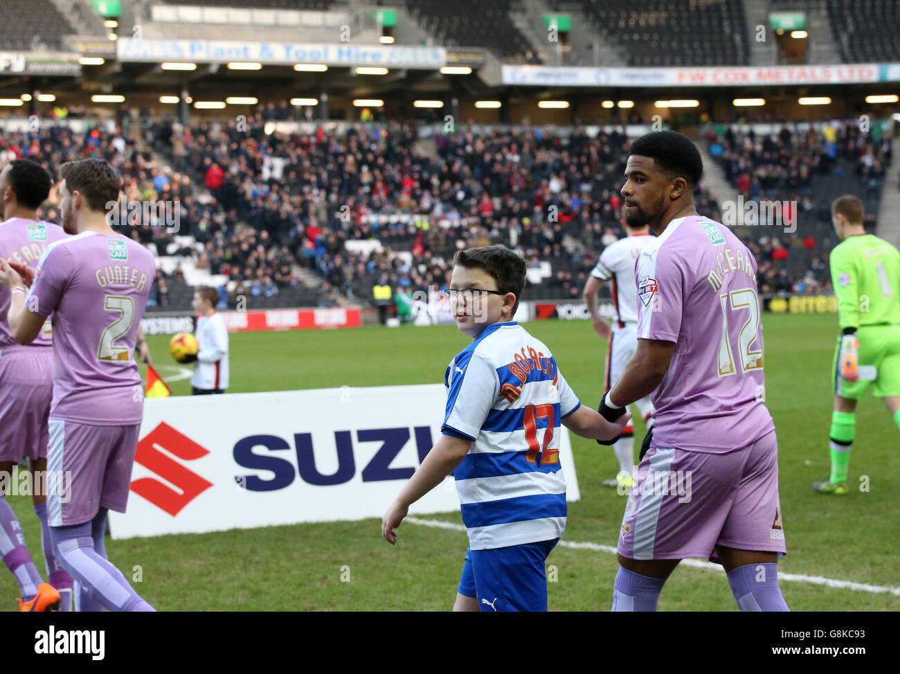 MK Dons v Reading - Sky Bet Championship - Stadium mk Stock Photo