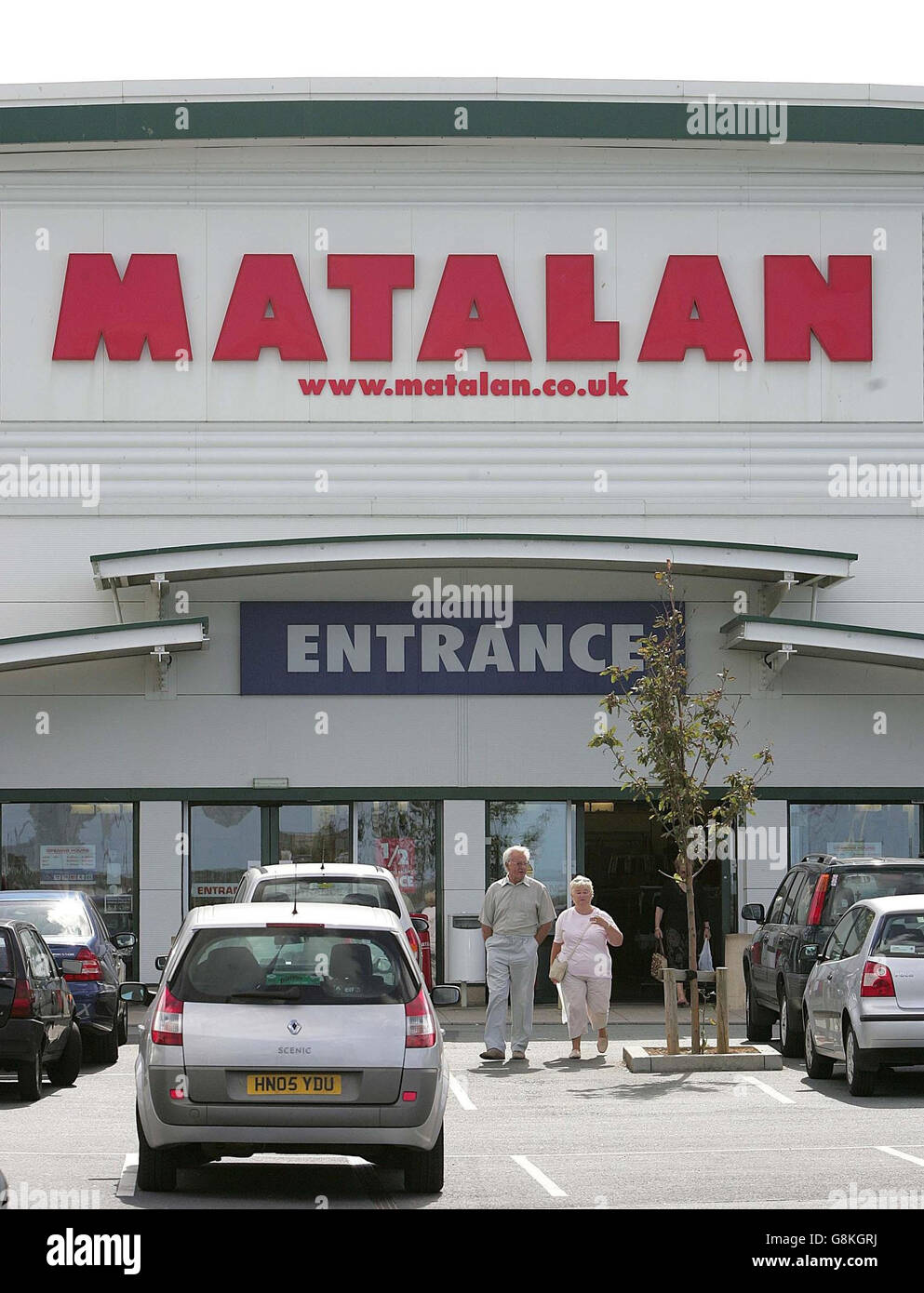 Including 100 posts at the companys head office at skelmersdale hires