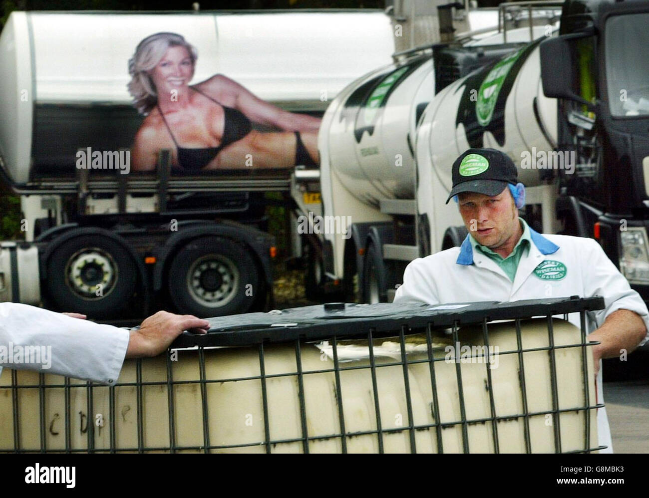Milk tanker hires stock photography and images Alamy