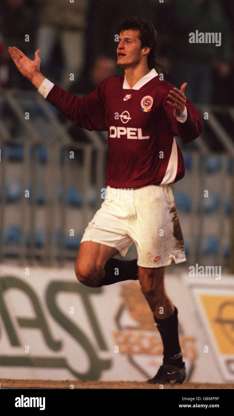 Czech Soccer - Sparta Prague v Slavia Prague Stock Photo - Alamy