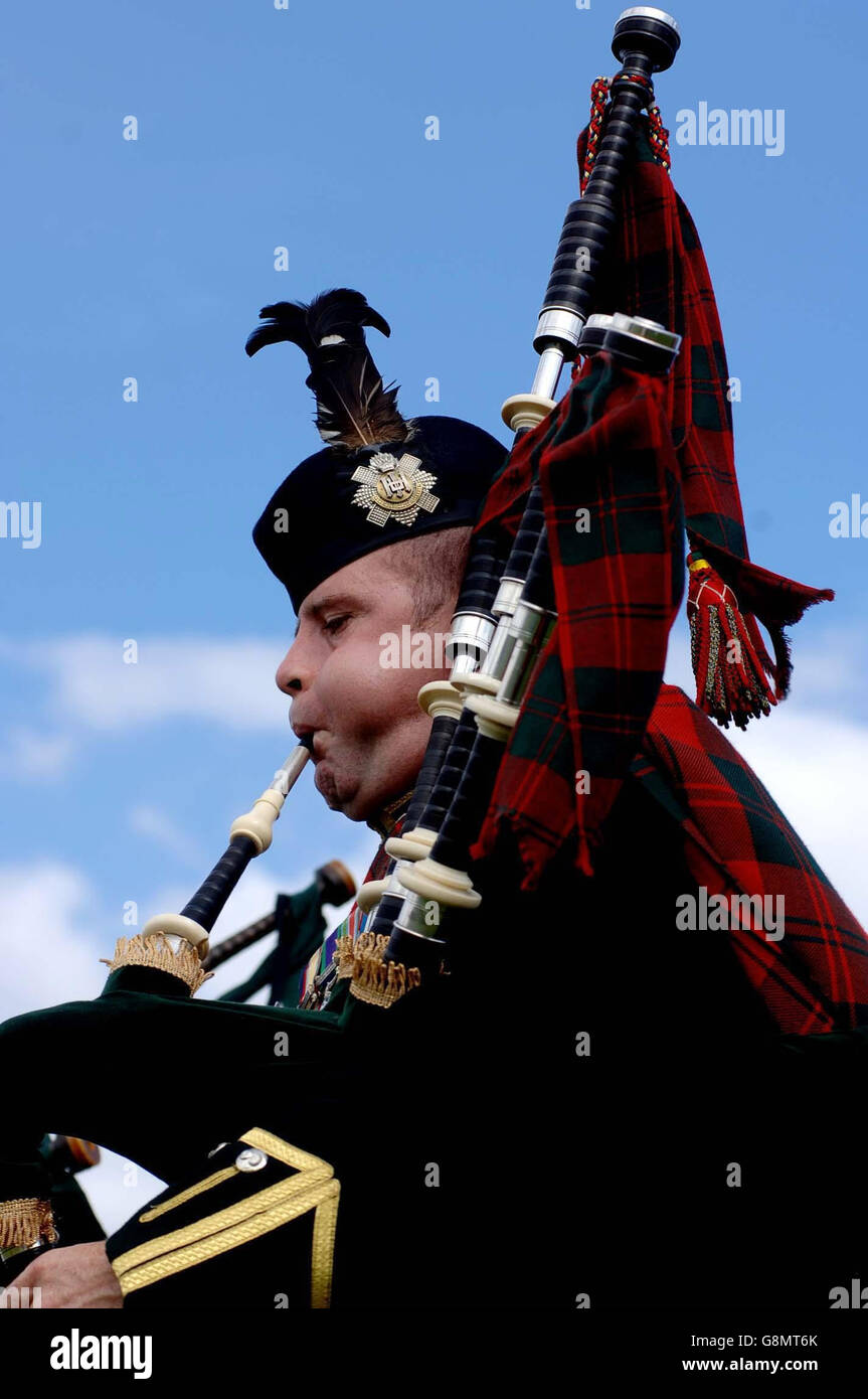 Pipers from across the globe play in the Scottish capital in a bid to ...