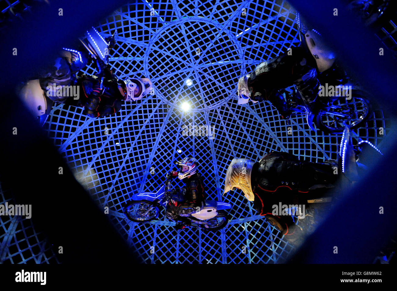 Zippos Cirque Berserk - London Stock Photo: 108638266 - Alamy