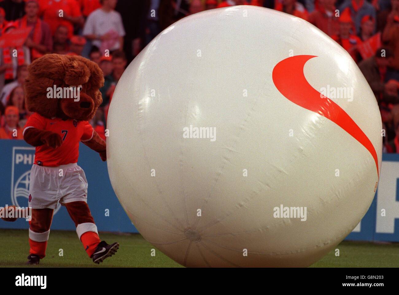 Soccer - World Cup Qualifier - Holland v Belgium. The Holland mascot with  an oversized Nike ball Stock Photo - Alamy