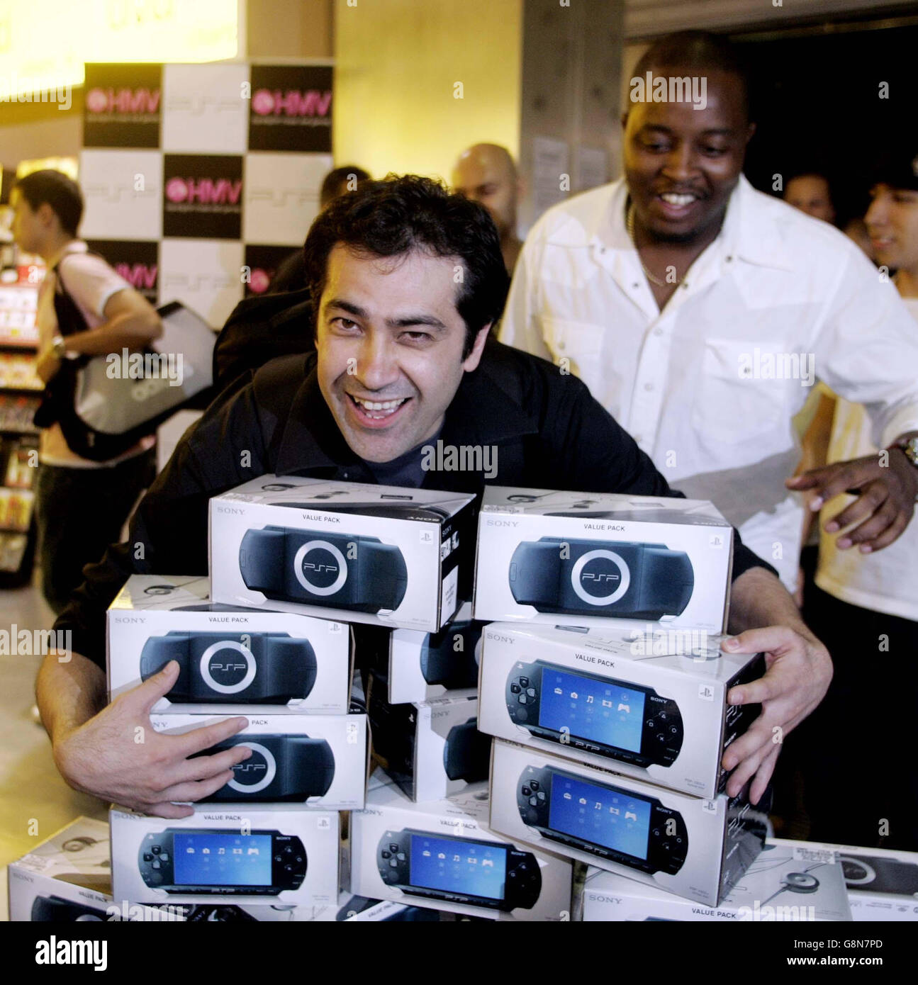 Playstation 5 store hires stock photography and images Alamy