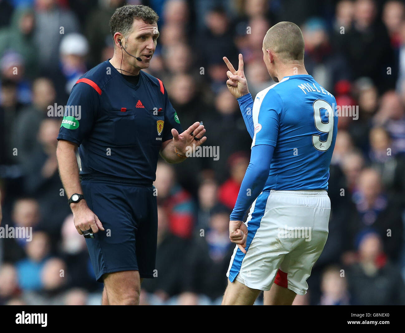 Match referee john mckendrick hi-res stock photography and images - Alamy