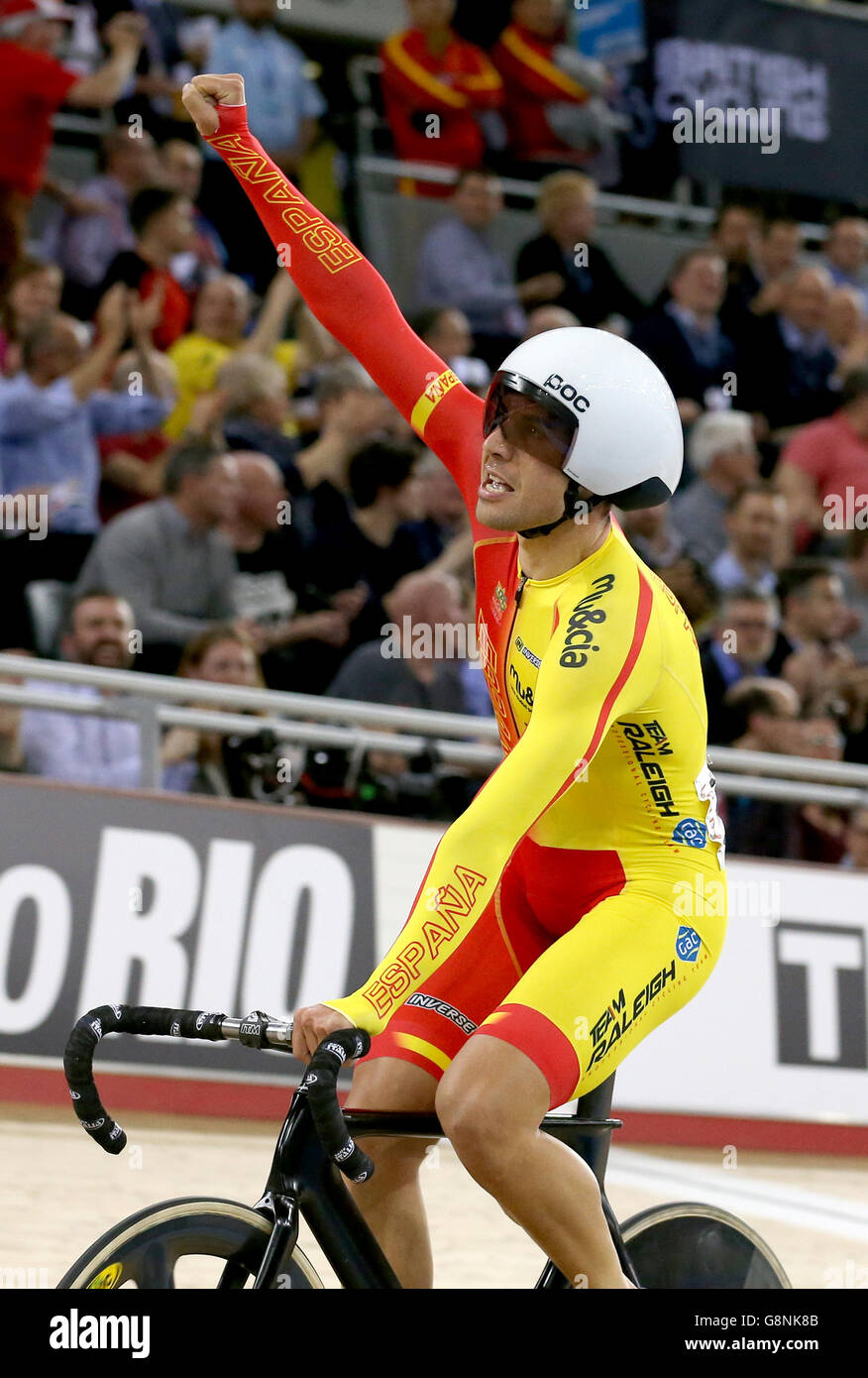 Spain's Sebastian Mora Vedri celebrates winning the Men's Scratch Race final during day one of the UCI Track Cycling World Championships at Lee Valley VeloPark, London. Stock Photo