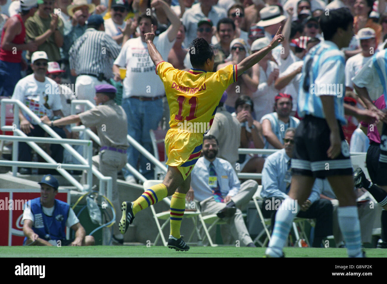 Romania v Argentina - World Cup 94 - Rose Bowl, Los ...