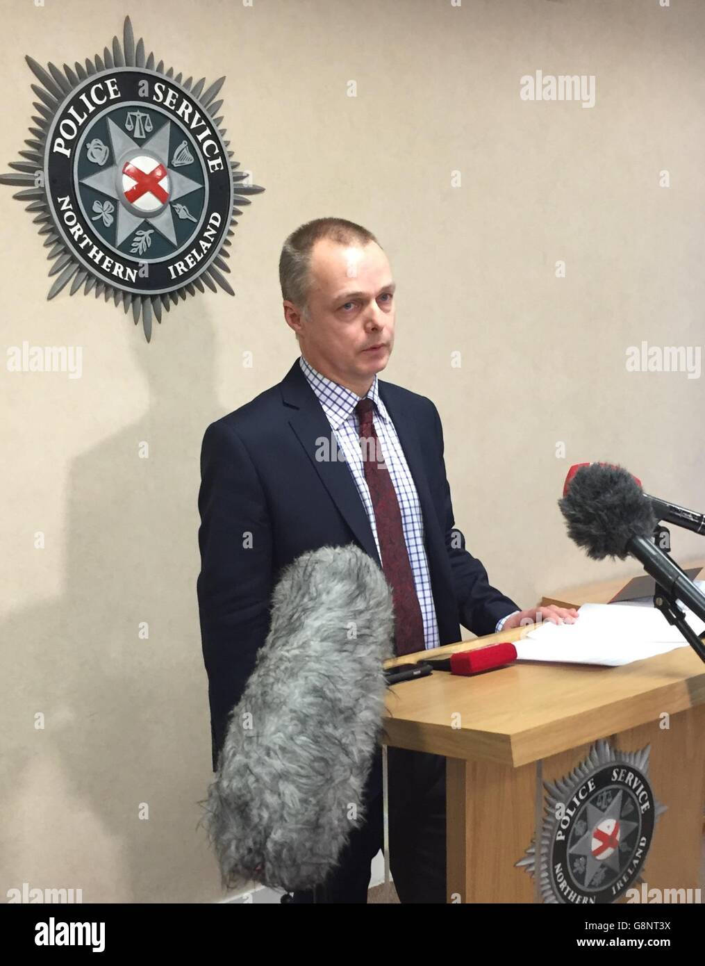 Detective Superintendent Kevin Geddes at Police Service of Northern Ireland Headquarter during a press conference on the murder of Stephen Carson who was shot in the head in a house in the south of Belfast last night after a gang of armed men broke in while he was eating dinner with his partner and nine-year-old son. Stock Photo