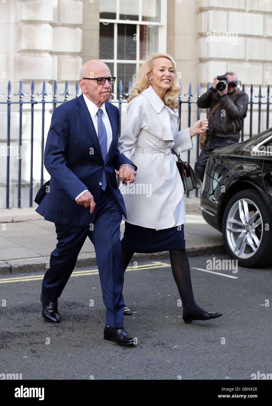 Jerry hall married to rupert murdoch hi-res stock photography and
