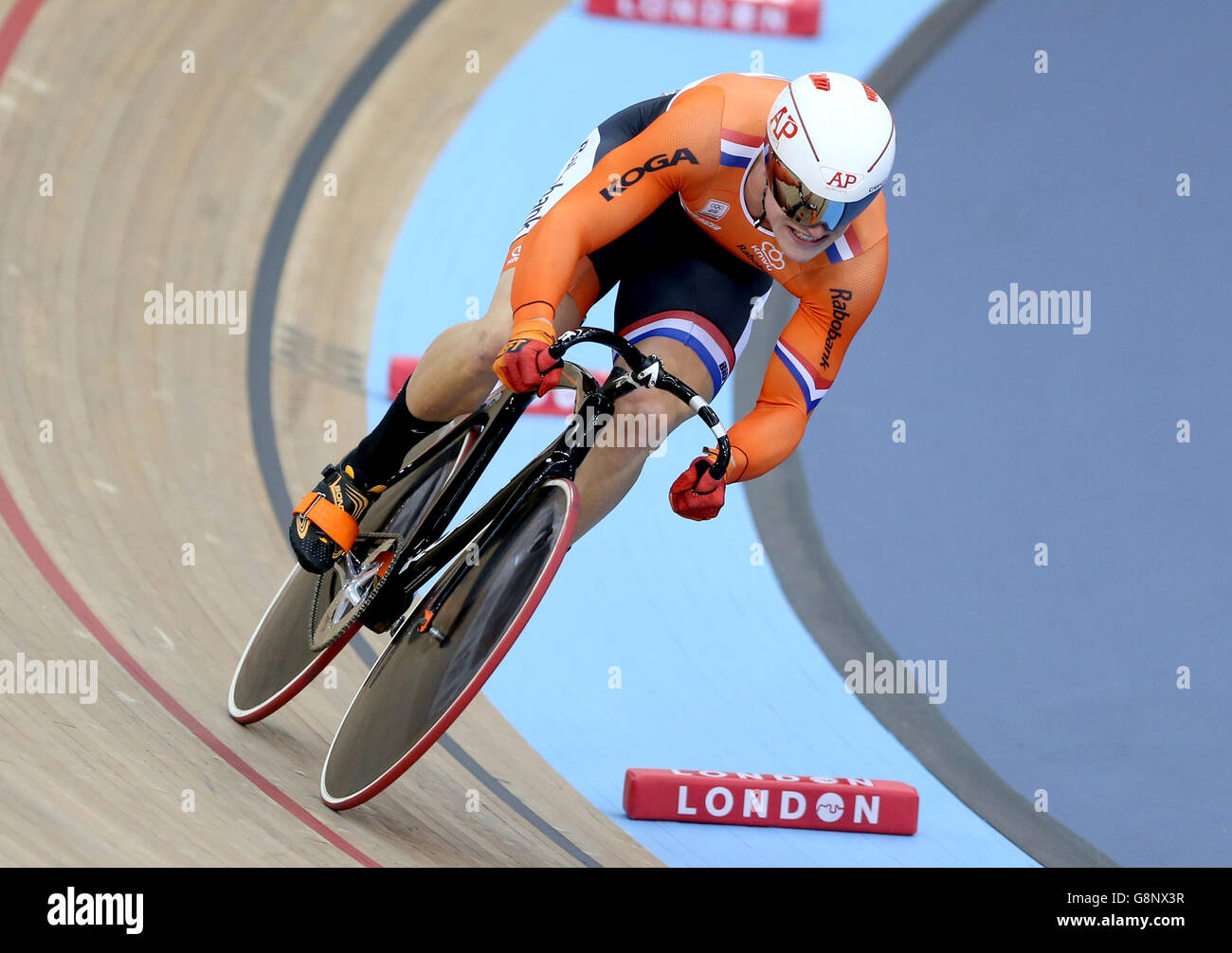 The Netherland's Jeffrey Hoogland competes in the Men's Sprint during day three of the UCI Track Cycling World Championships at Lee Valley VeloPark, London. PRESS ASSOCIATION Photo. Picture date: Friday March 4, 2016. See PA story CYCLING World. Photo credit should read: Tim Goode/PA Wire. Stock Photo