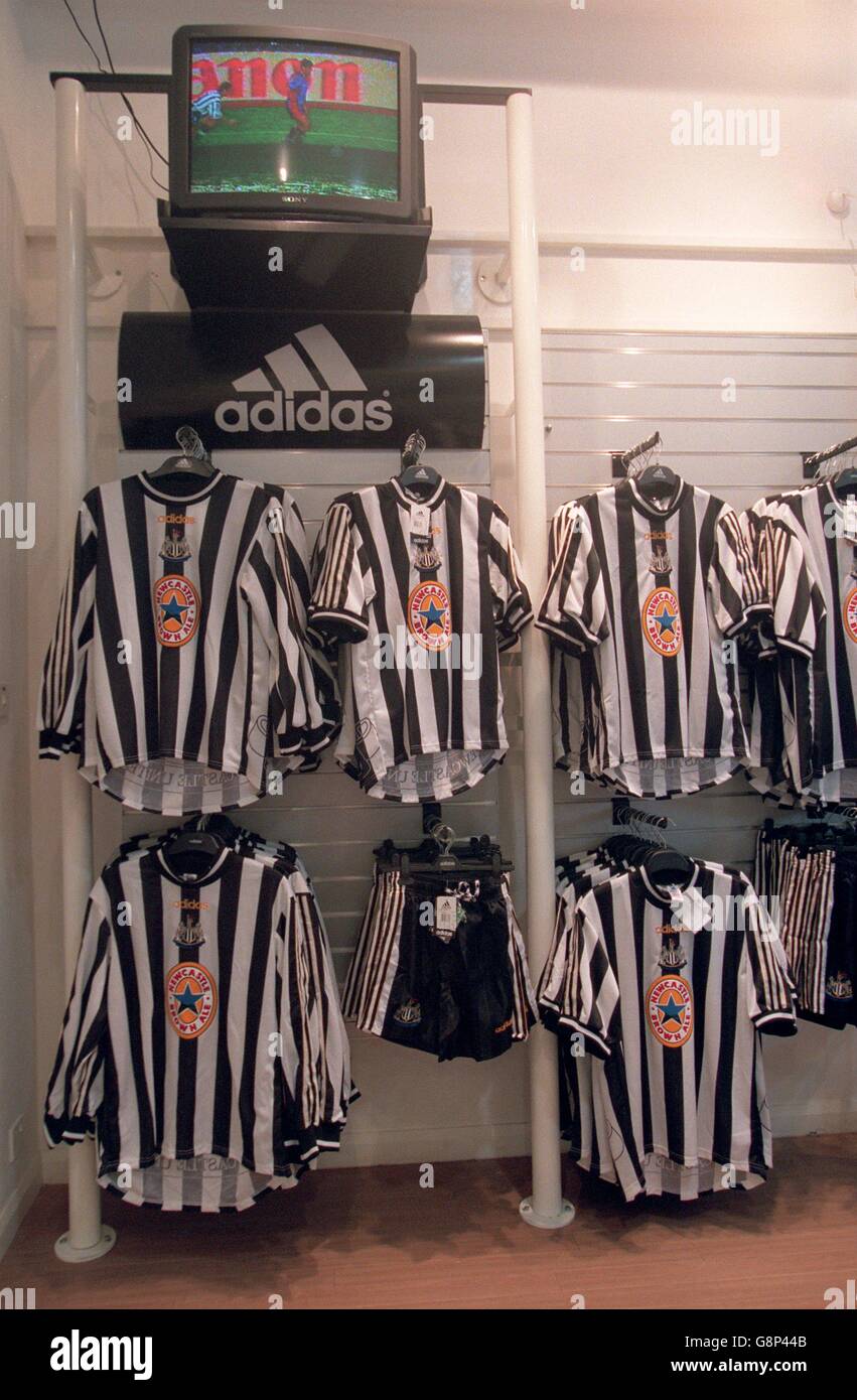 Soccer - FA Carling Premiership - Newcastle United Club Shop Stock Photo -  Alamy