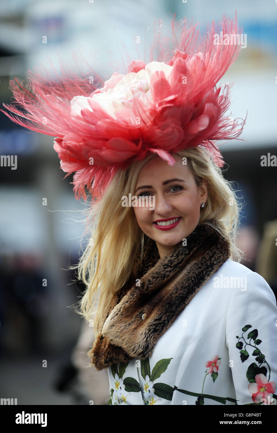 Sophie lydia smith ladies day 2016 cheltenham festival cheltenham