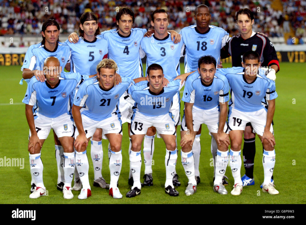 Soccer - International Friendly - Spain v Uruguay - Estadio El Molinon.  Uruguay, team group Stock Photo - Alamy