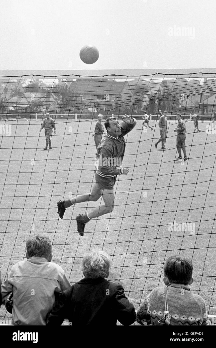 Soccer - World Cup England 1966 - England Training - Vale Farm Sports Ground Stock Photo