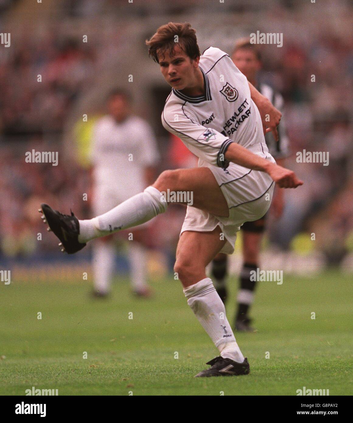 Soccer - FA Carling Premiership - Newcastle United v Tottenham Hotspur. Stephen Clemence, Tottenham Hotspur Stock Photo