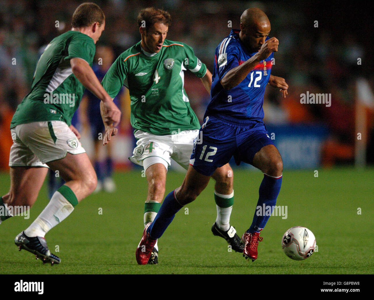 Soccer - FIFA World Cup 2006 Qualifier - Group Four - Ireland v France - Lansdowne Road Stock Photo