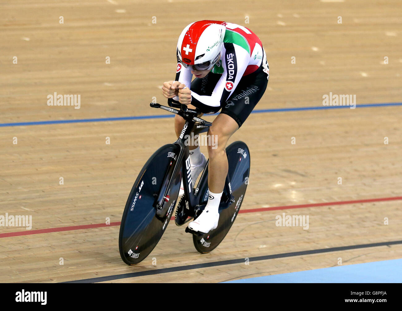 Switzerland's Gael Suter competes in the Men's Omnium Individual Pursuit during day three of the UCI Track Cycling World Championships at Lee Valley VeloPark, London. Stock Photo