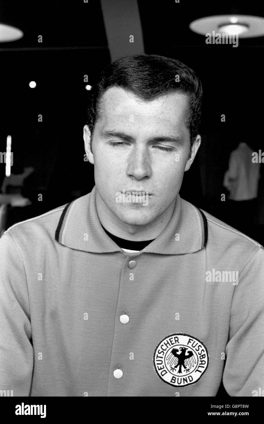 Soccer World Cup England 1966 West Germany Photocall. Franz