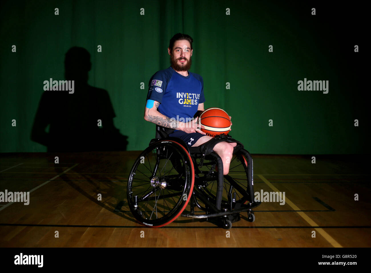 UK wheelchair basketball team training session Stock Photo Alamy